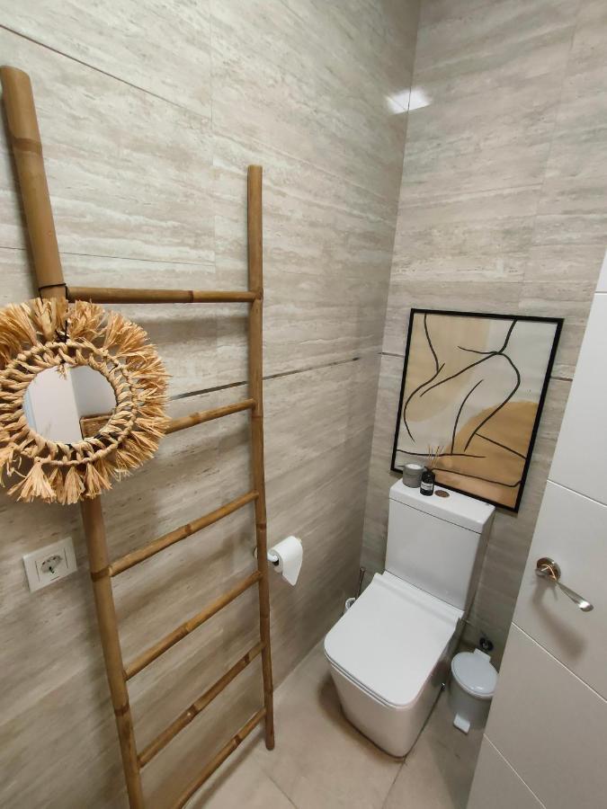Hola Apartament อาลิกันเต ภายนอก รูปภาพ