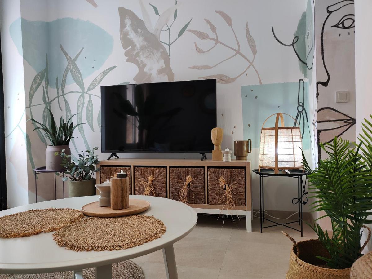 Hola Apartament อาลิกันเต ภายนอก รูปภาพ