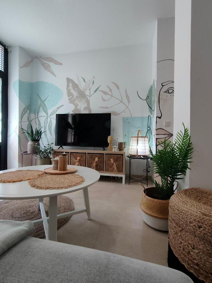 Hola Apartament อาลิกันเต ภายนอก รูปภาพ